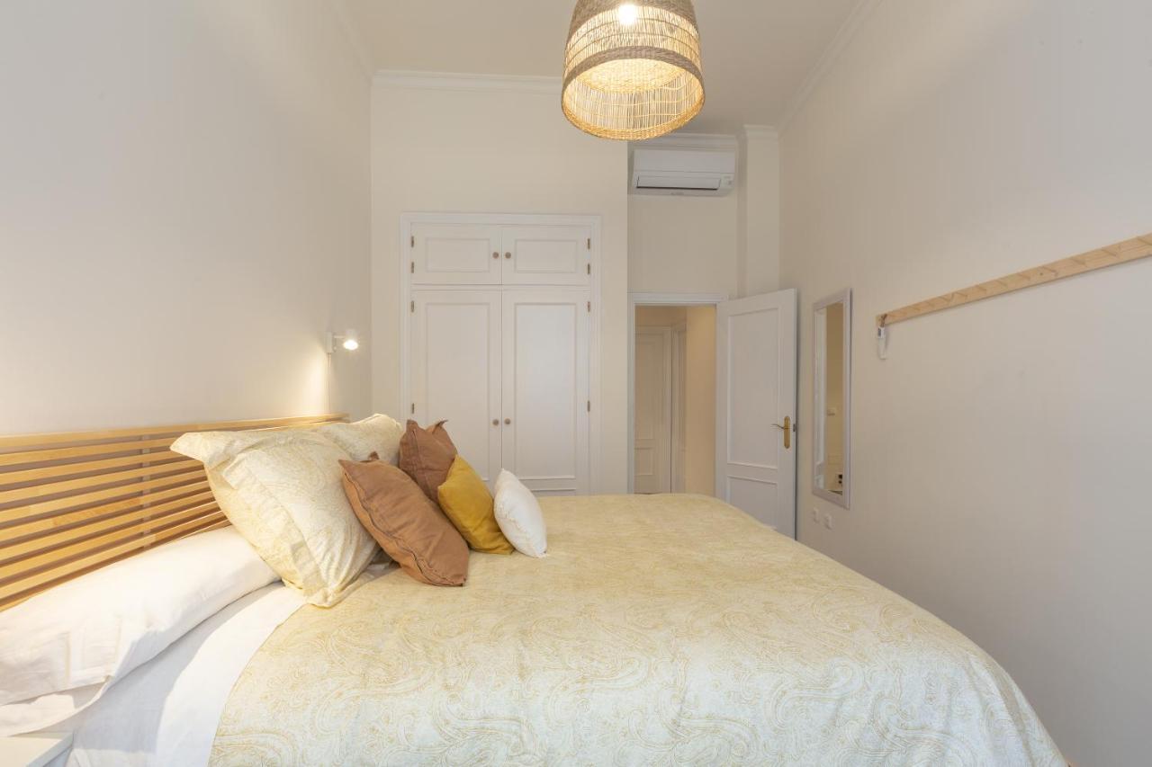Puerta De Larios: Central Three-Bedroom Apartment With Balconies And Patio 马拉加 外观 照片