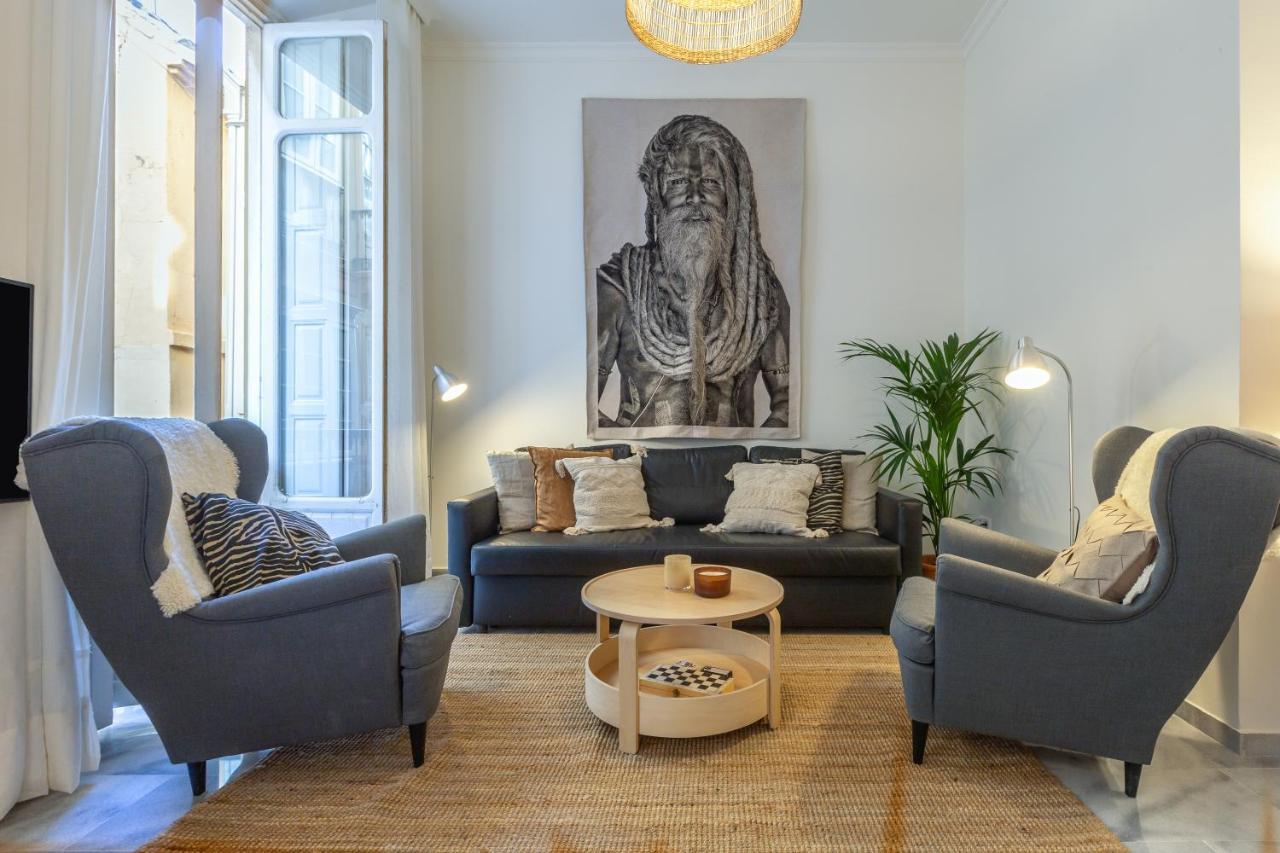 Puerta De Larios: Central Three-Bedroom Apartment With Balconies And Patio 马拉加 外观 照片